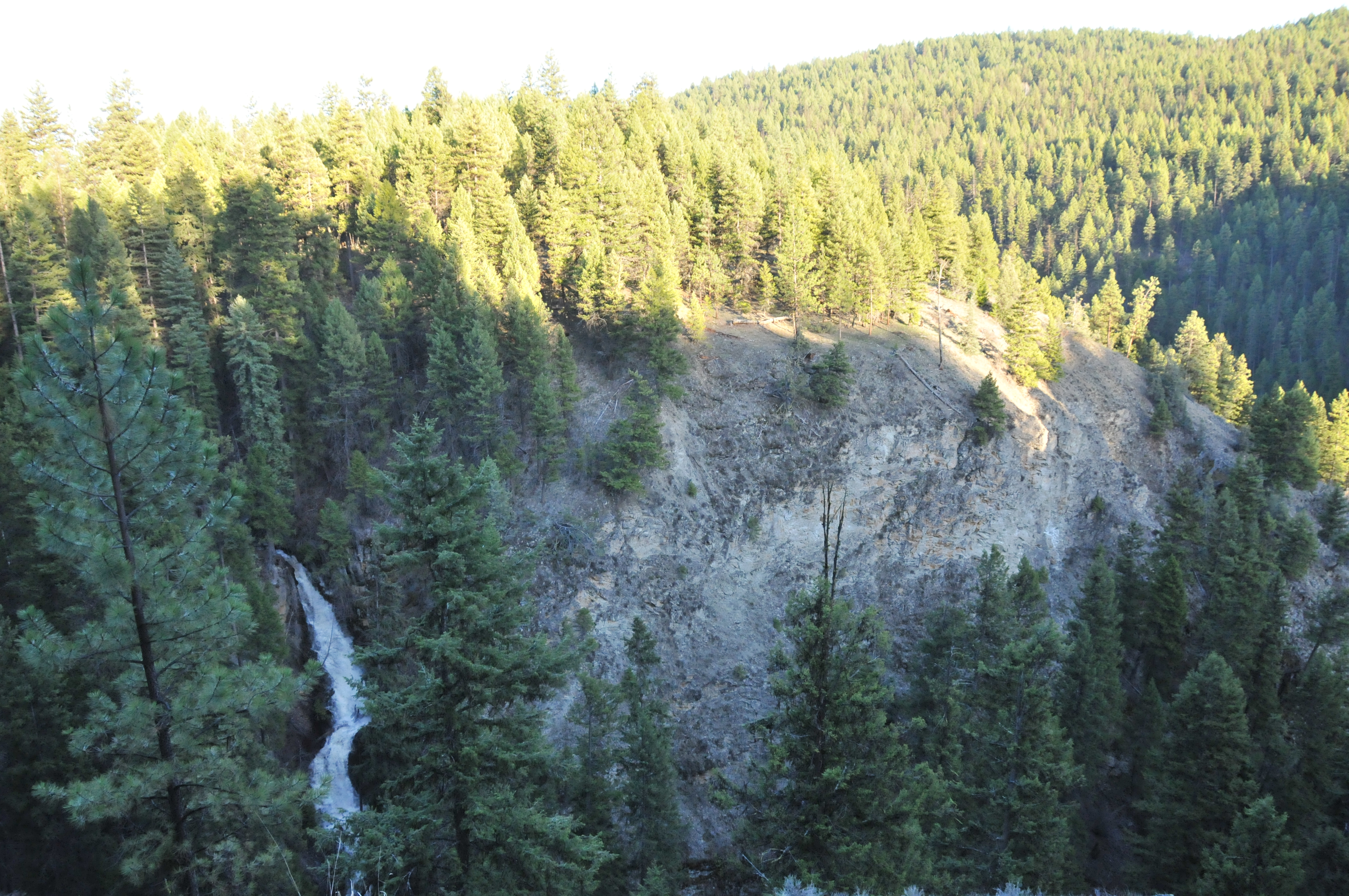 Waterfall Johnstone Creek